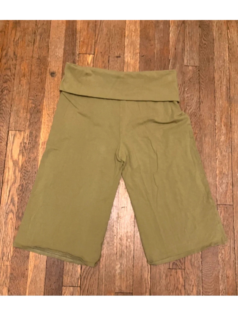 Out From Under Olive Foldover Waist Wide Leg Cropped Pants Womens M Lounge Yoga